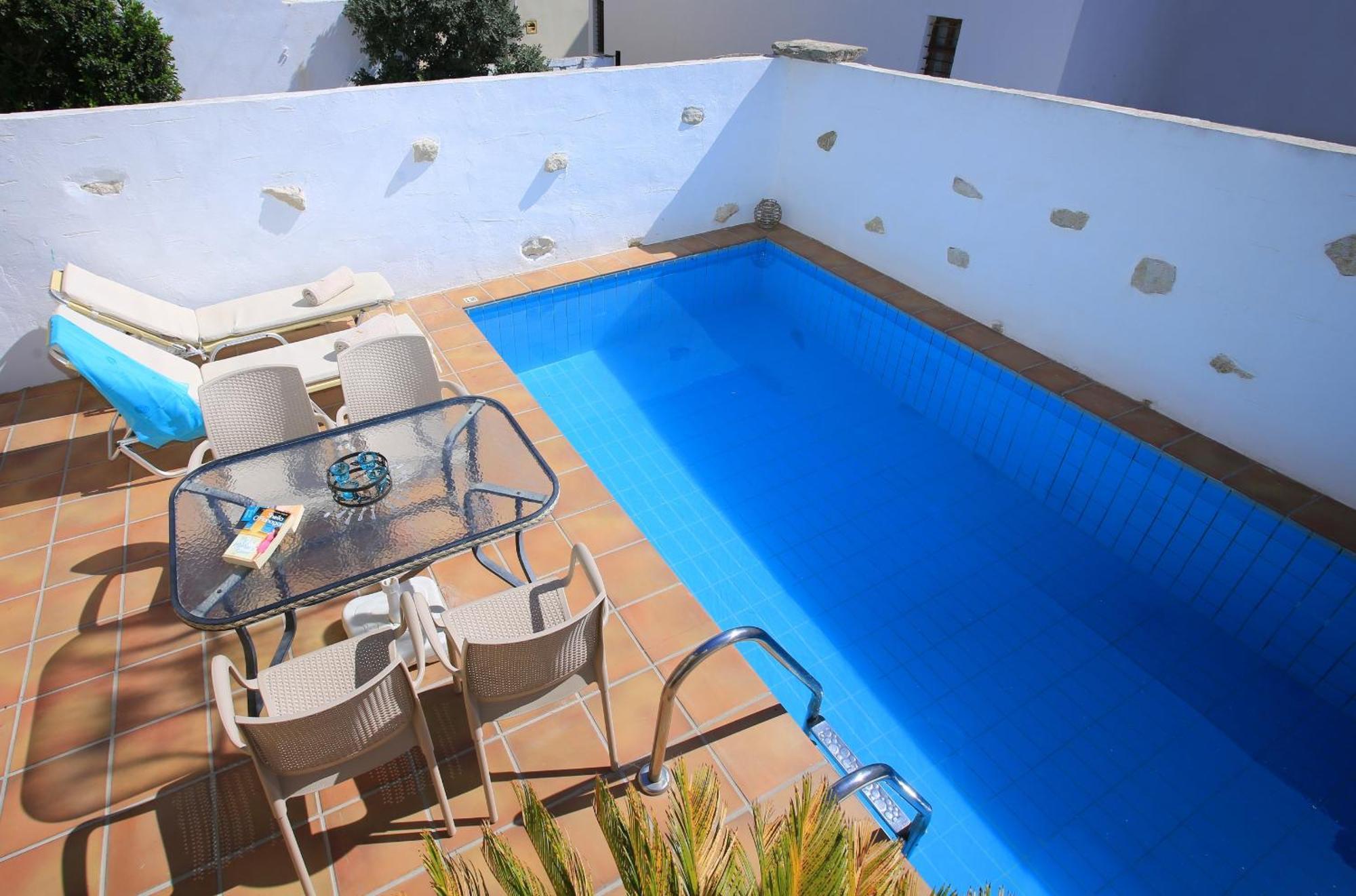Villa Radamanthis Sivas Exterior photo