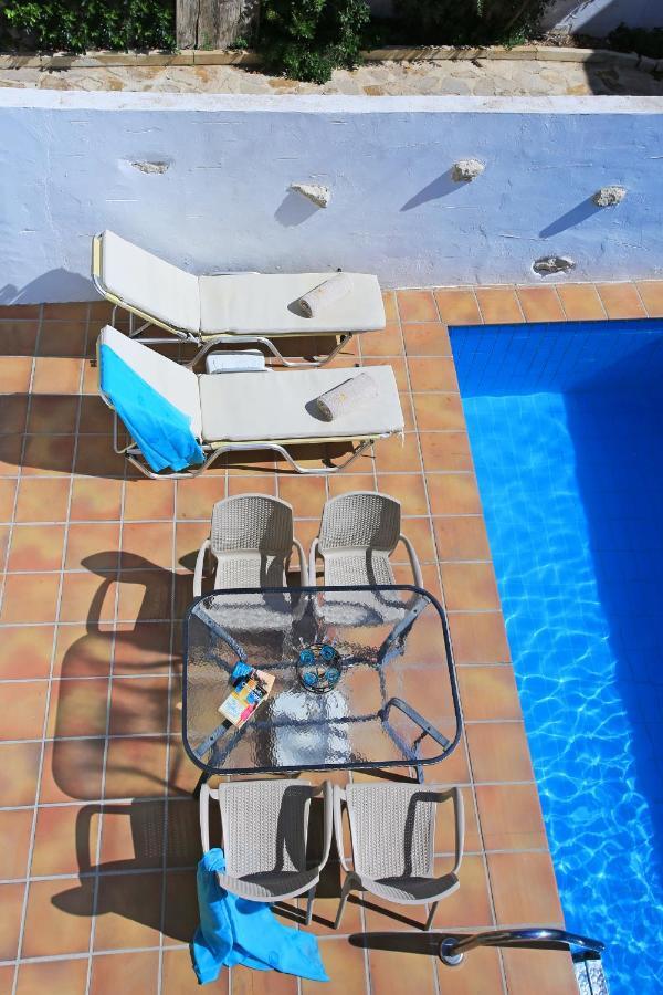 Villa Radamanthis Sivas Exterior photo